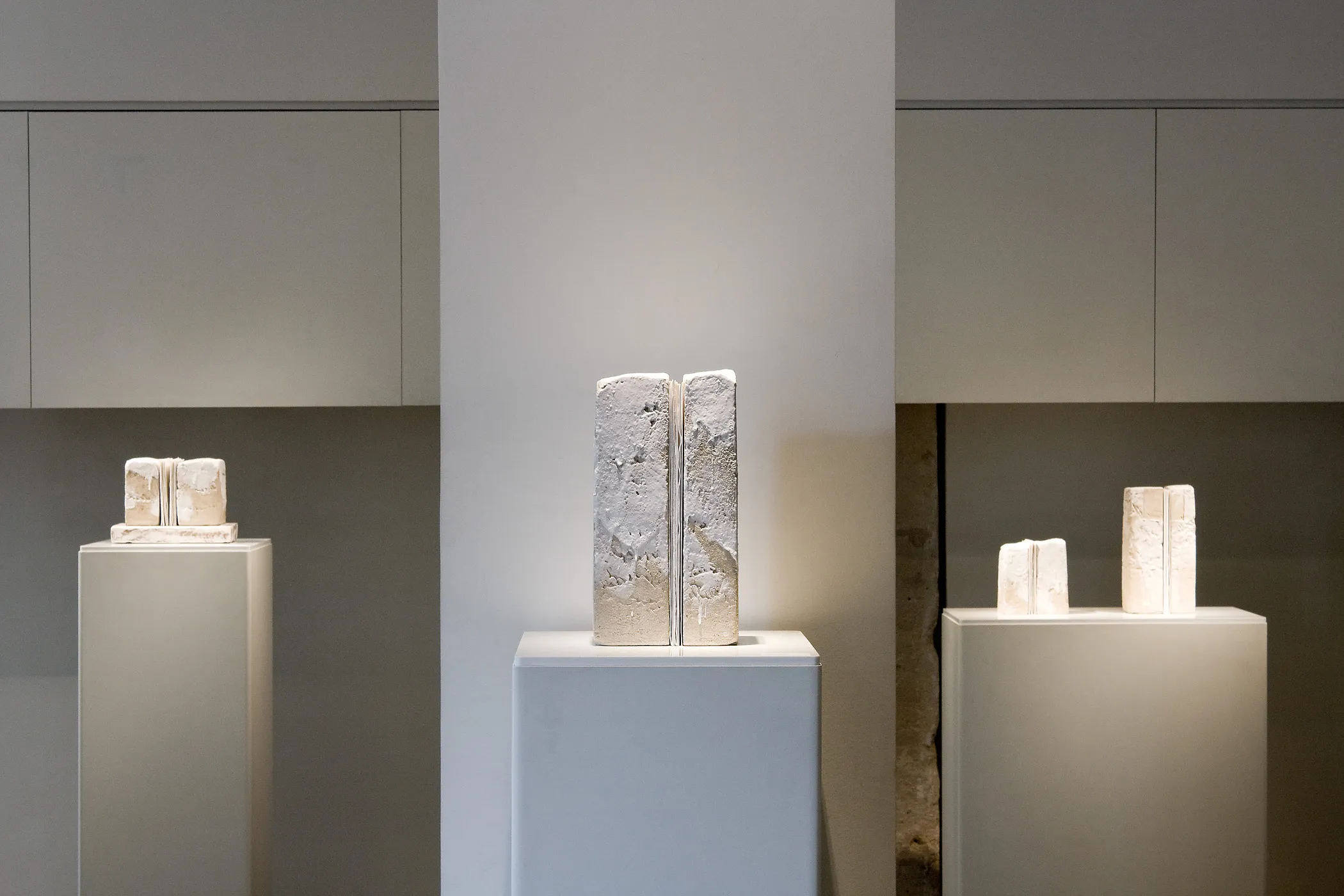 PSALMS — sculpture céramique d’Elisabeth Raphael (5/24)