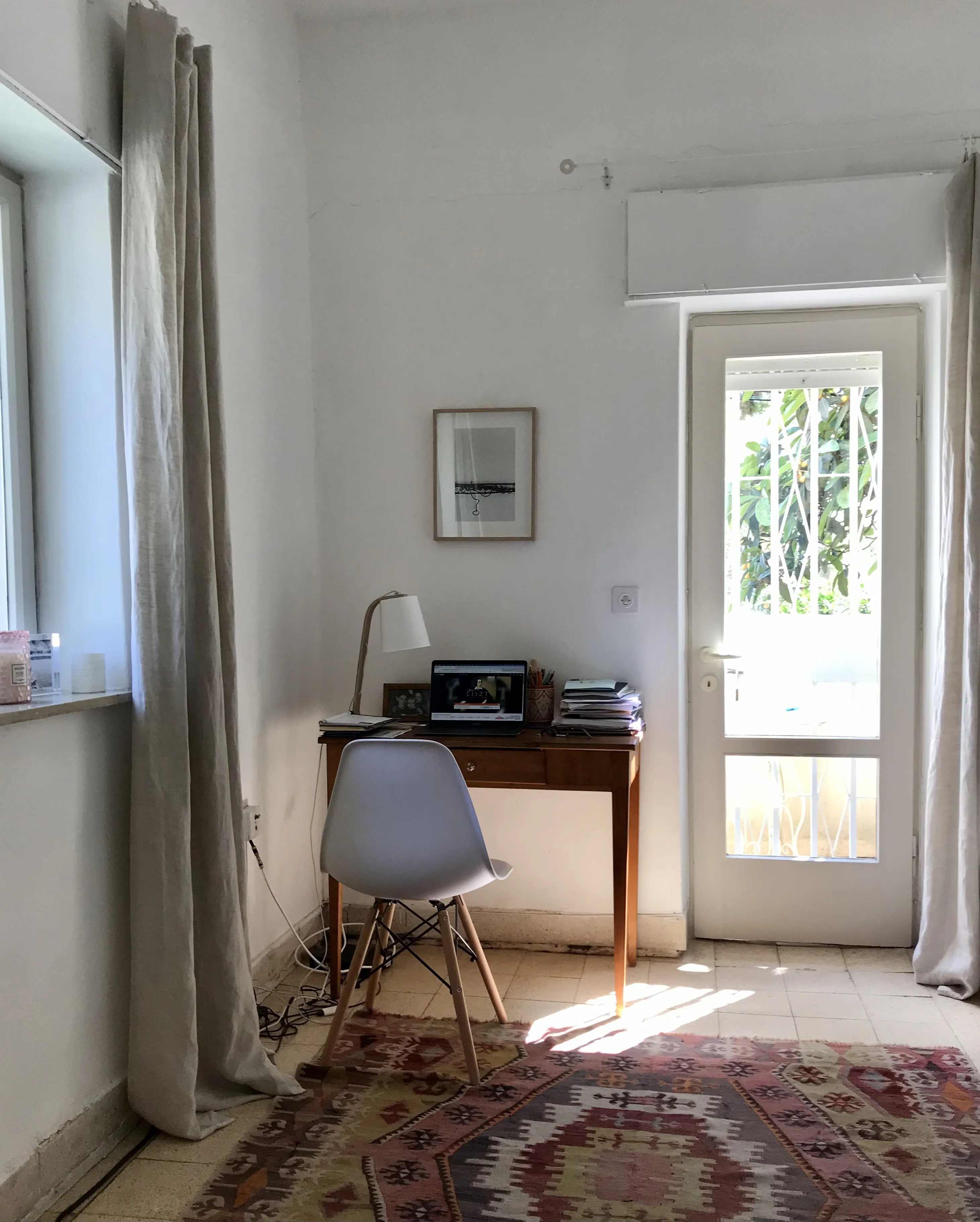 Elisabeth Raphael, her studio and her home, between Paris and Jerusalem (26/33)